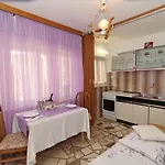 Marijana Apartamento *